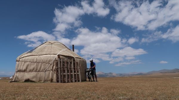 My 1,700km Ride Through the Wilderness of Kyrgyzstan